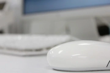 自動車関連IT会社様